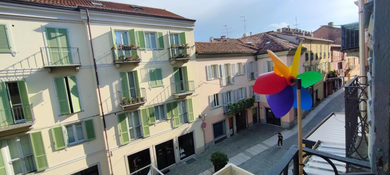 Ca' Balenga - Centralissimo Con Posto Auto Coperto Gratuito Asti Dış mekan fotoğraf