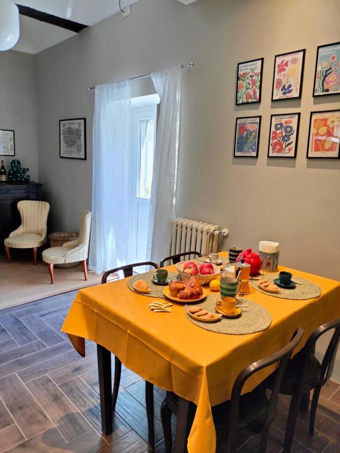 Ca' Balenga - Centralissimo Con Posto Auto Coperto Gratuito Asti Dış mekan fotoğraf